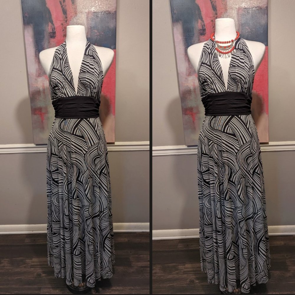 ECI New York Black White Long Floor Length Halter Evening Formal Dress Size 10